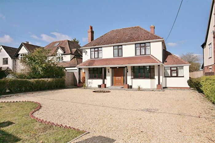 4 Bedroom Detached House To Rent In Kidlington Epc Rating C, OX5