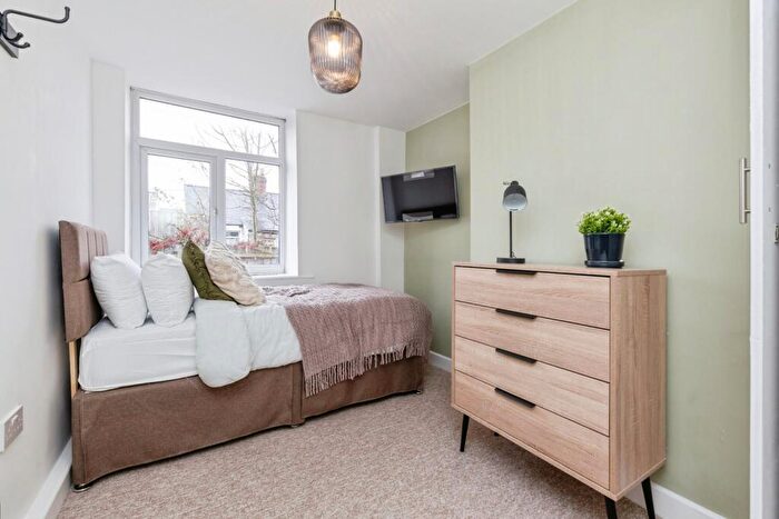 1 Bedroom Terraced House To Rent In Newcastle Terrace, Durham, DH1