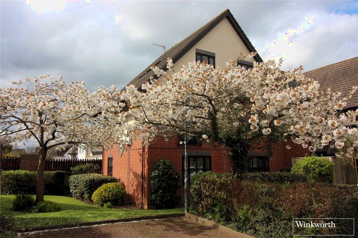 1 Bedroom Flat To Rent In The Pines, Anthony Road, Borehamwood, Hertfordshire, WD6