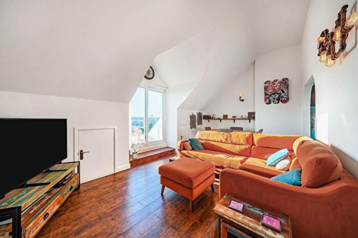 1 Bedroom Flat For Sale In Florence House, Beacon Road, Chatham, Kent., ME5