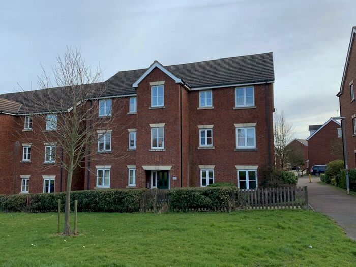 2 Bedroom Apartment To Rent In Plough Close, Daventry, Northamptonshire, NN11