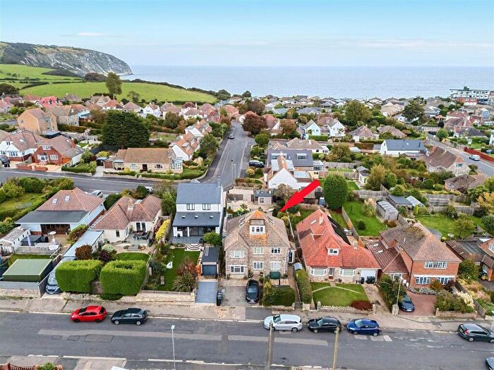 3 Bedroom Apartment For Sale In Redcliffe Road, Swanage, BH19