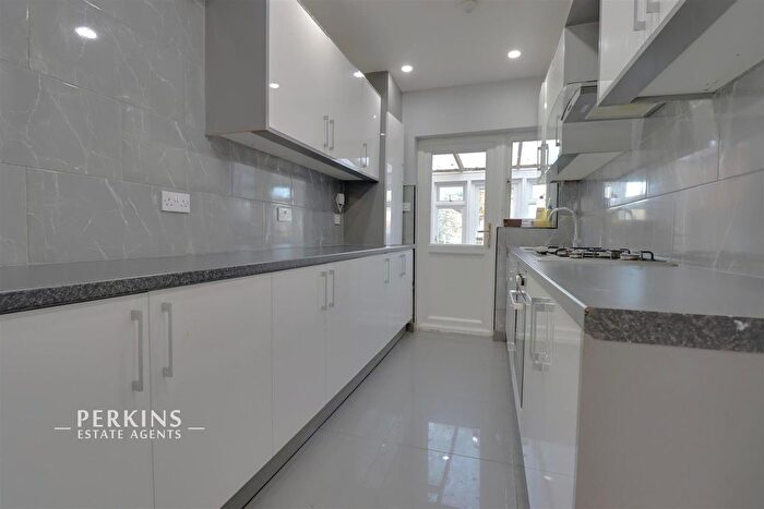 3 Bedroom Property To Rent In Greenford, UB6