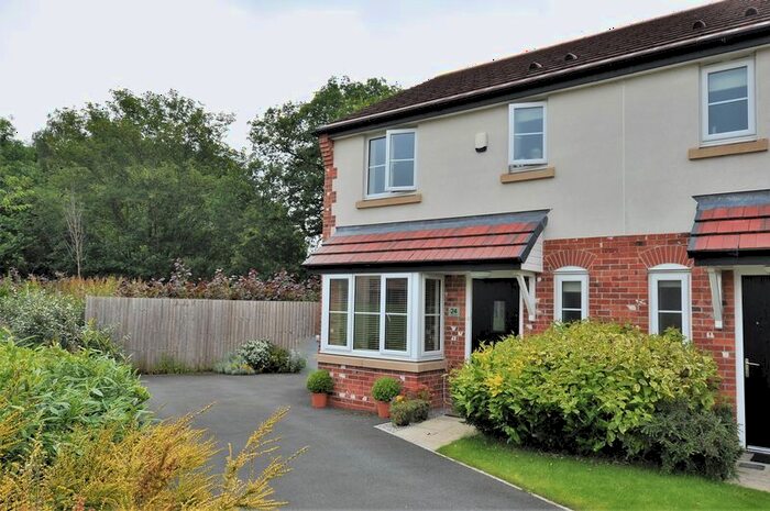3 Bedroom Semi-Detached House To Rent In Eden Grove, Holmes Chapel, Crewe, CW4
