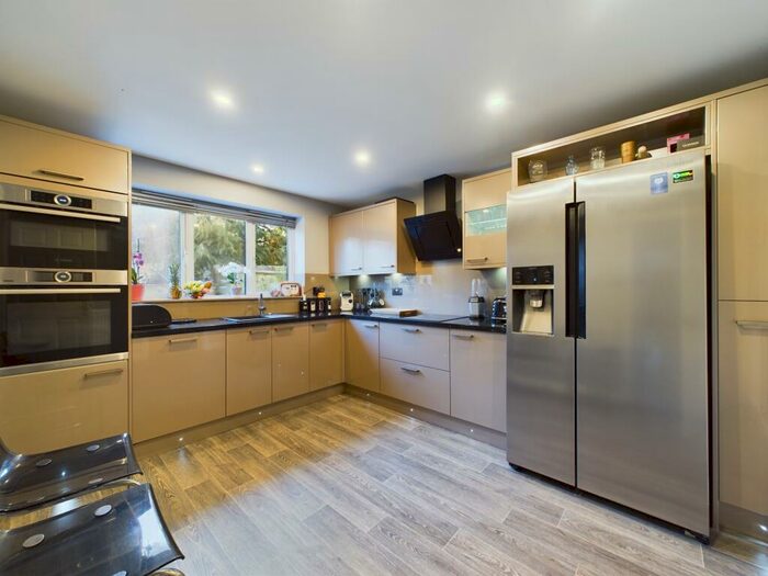 4 Bedroom Detached House For Sale In Porters Lane, Oakwood, Derby, Derbyshire, DE21