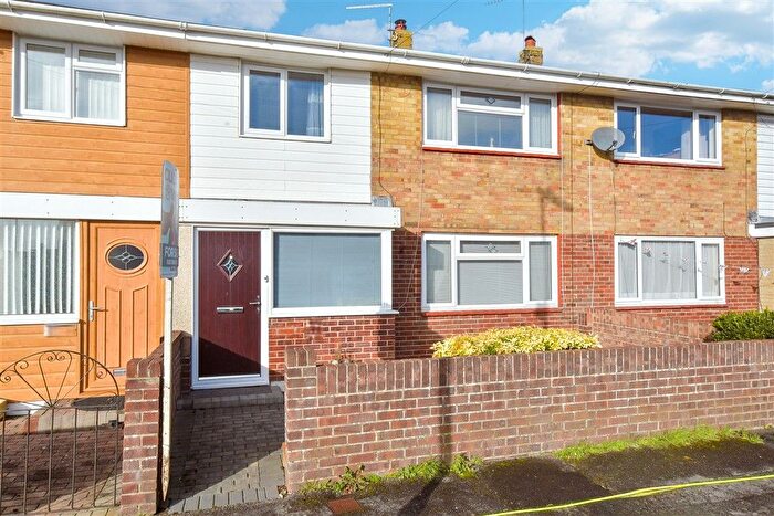 3 Bedroom Terraced House For Sale In Monxton Green, Havant, Hampshire, PO9