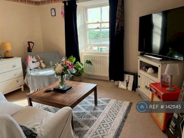 1 Bedroom Flat To Rent In The Torridge, Bideford, EX39