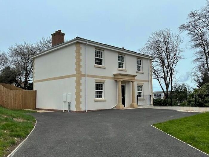 5 Bedroom Detached House To Rent In Monmouth Park, Lyme Regis, DT7