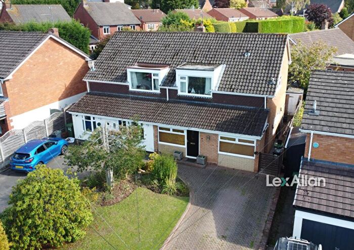 3 Bedroom Semi-Detached House For Sale In Portland Crescent, Stourbridge, DY9