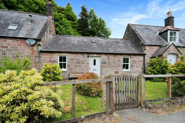 2 Bedroom Terraced House For Sale In Carronbridge, Thornhill, Dumfries And Galloway, DG3