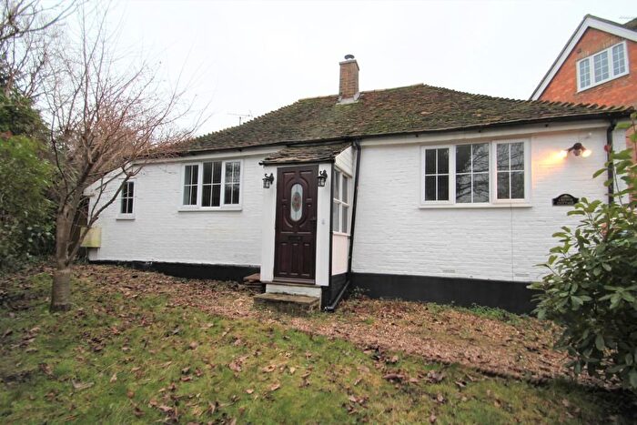2 Bedroom Detached House To Rent In The Tanyard, Cranbrook, Kent, TN17