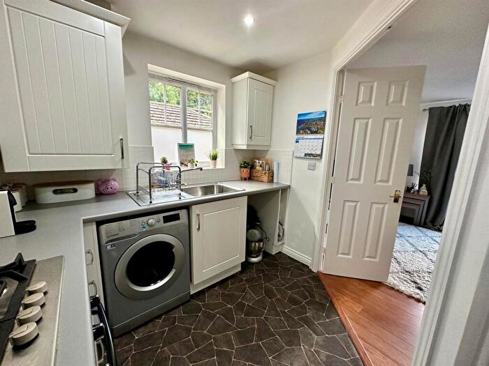2 Bedroom Apartment To Rent In Belgravia Court, Sandringham Place, Hartford, CW8
