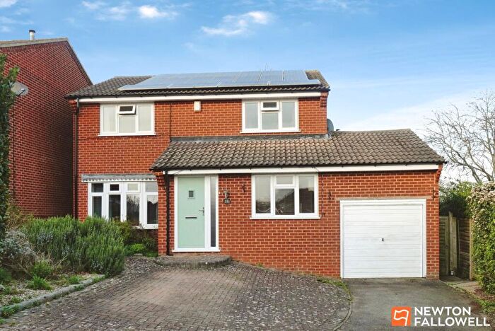 4 Bedroom Detached House For Sale In Stewart Drive, Loughborough, LE11