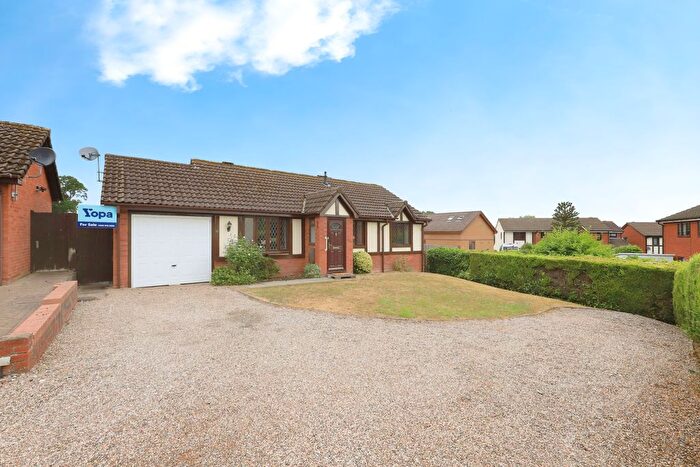 3 Bedroom Detached Bungalow For Sale In Fairfield, Bridgnorth, WV16