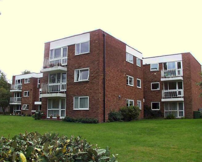 2 Bedroom Flat To Rent In Parkside, Eastbury Road, Watford, WD19