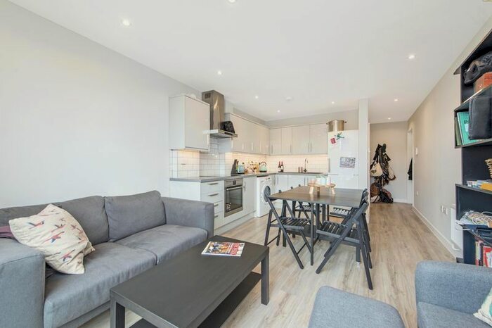 1 Bedroom Flat To Rent In Charles Court, Dane Place, Bow, E3