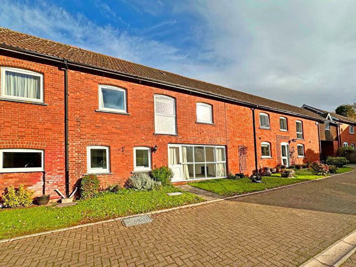 3 Bedroom Barn Conversion For Sale In Mamhead Road, Kenton, EX6