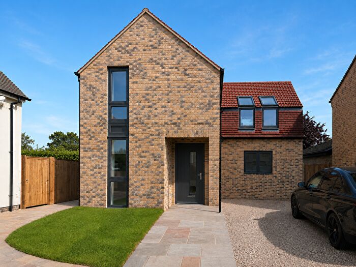 3 Bedroom Detached House To Rent In Bell Road, Bottisham, Cambridge, CB25