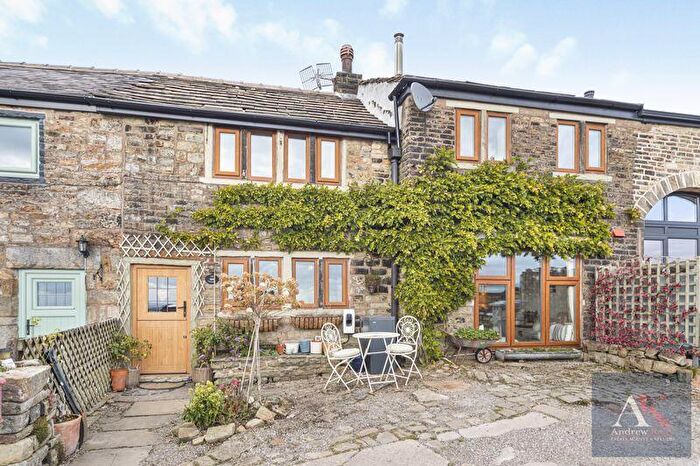 4 Bedroom Terraced House For Sale In The Cottage, Bamford Closes Farm, Red Lumb, Rochdale, OL12