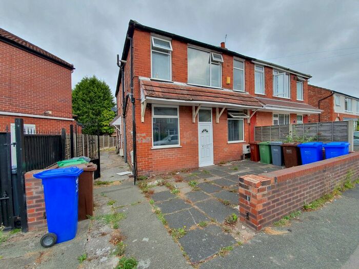2 Bedroom Flat To Rent In Heathside Road, Manchester, M20
