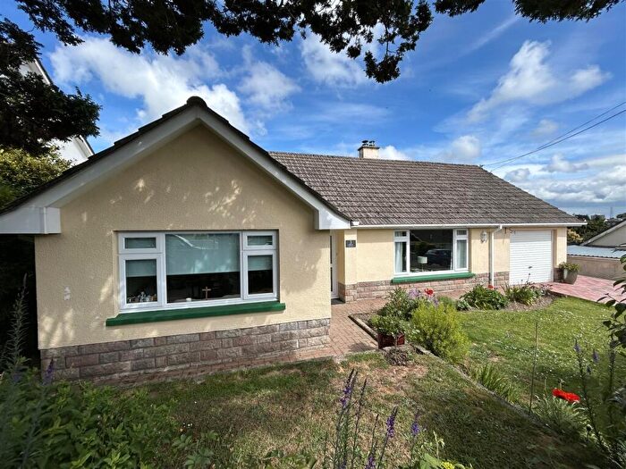3 Bedroom Bungalow For Sale In South Molton, EX36