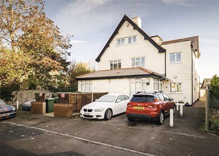 2 Bedroom Flat For Sale In Ryefield Road, Ross-On-Wye, Hfds, HR9