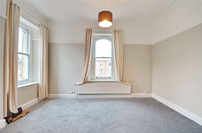 1 Bedroom Flat To Rent In Beaufort Road, Clifton, Bristol, Bristol, BS8