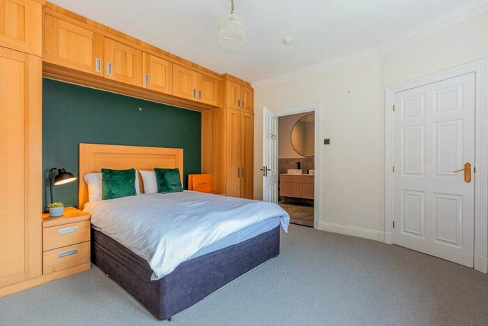 2 Bedroom Apartment To Rent In Cefn Mably Park, Michaelston-Y-Fedw, CF3