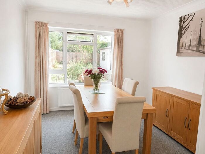 3 Bedroom Property To Rent In Salisbury Road, Totton, Southampton, SO40