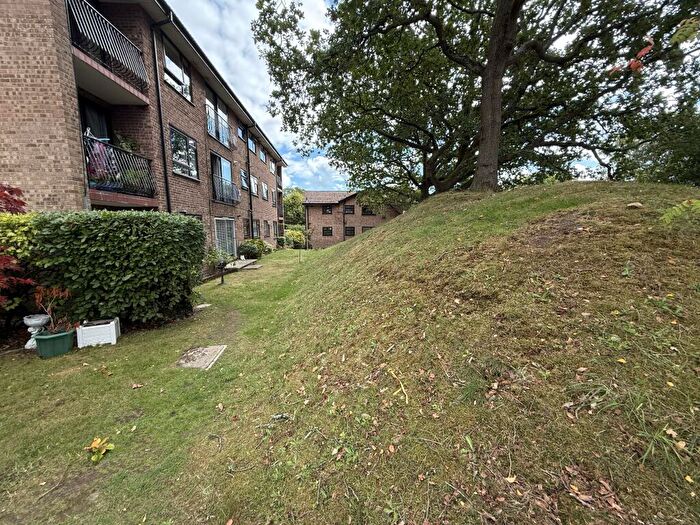 2 Bedroom Flat For Sale In Felton Court, Felton Road, Poole, Bournemouth Christchurch Poole, BH14