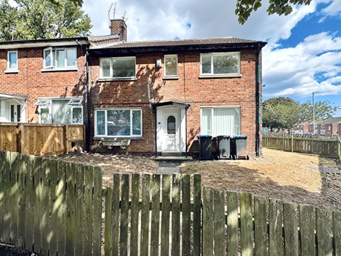 4 Bedroom Semi-Detached House For Sale In Beverley Way, Peterlee, County Durham, SR8
