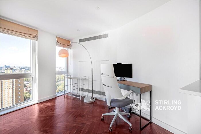 2 Bedroom Apartment To Rent In City Road, London, EC1V