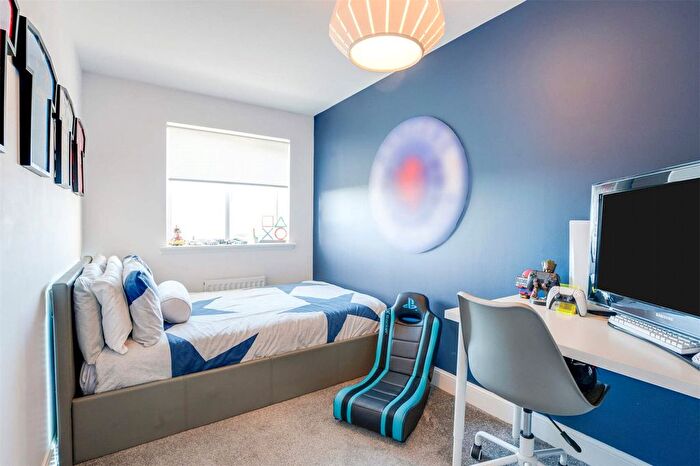 3 Bedroom Terraced House For Sale In Brimley Place, East Kilbride, Glasgow, South Lanarkshire, G75