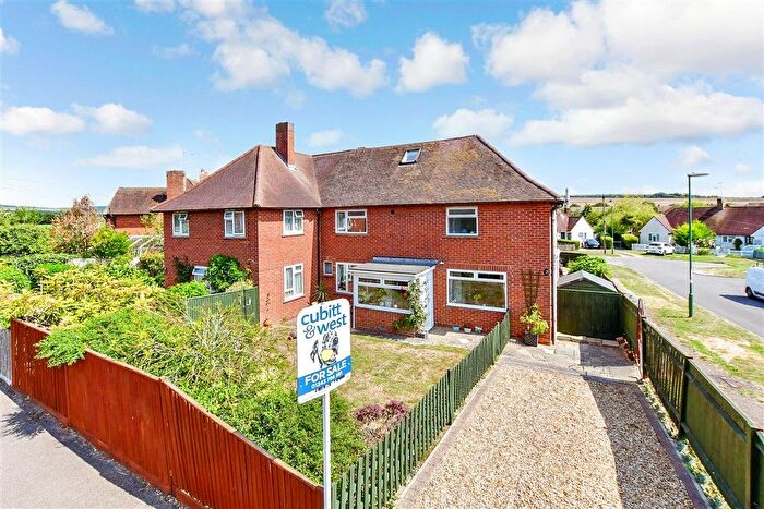 4 Bedroom Semi-Detached House For Sale In Gaston Way, Lavant, Chichester, West Sussex, PO18