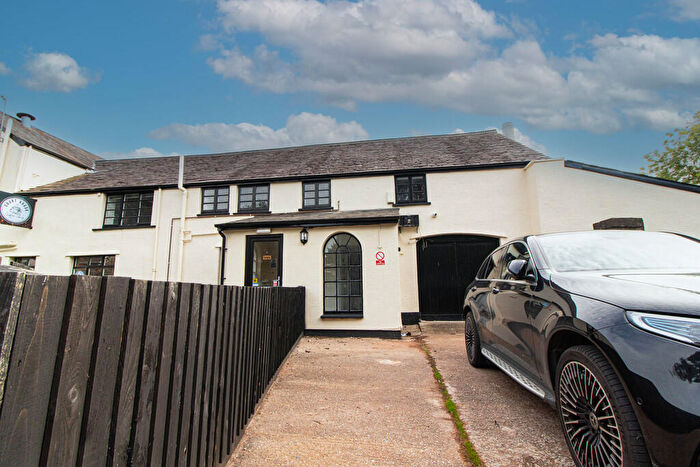 3 Bedroom Apartment To Rent In Rachel Close, Danescourt, CF5