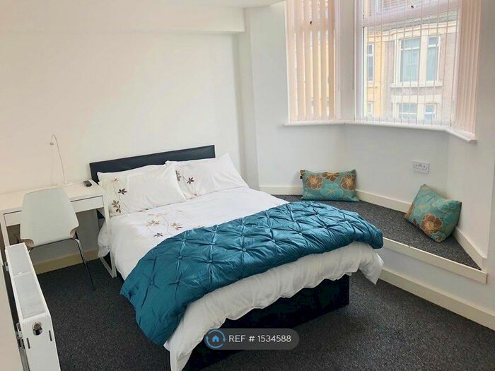 6 Bedroom Terraced House To Rent In Adelaide Road, Kensington, Liverpool, L7