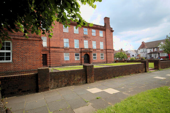 3 Bedroom Flat To Rent In Neeld Court, Neeld Crescent, HA9