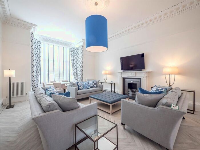 4 Bedroom Flat To Rent In Belgrave Crescent, Edinburgh, Midlothian, EH4