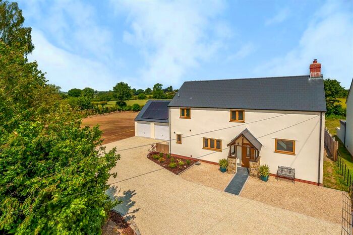 4 Bedroom Property For Sale In Cad Road, Ilton, Ilminster, TA19