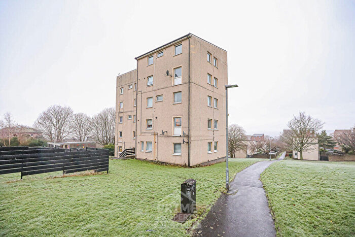 2 Bedroom Flat For Sale In Lossie Place, Angus, DD2