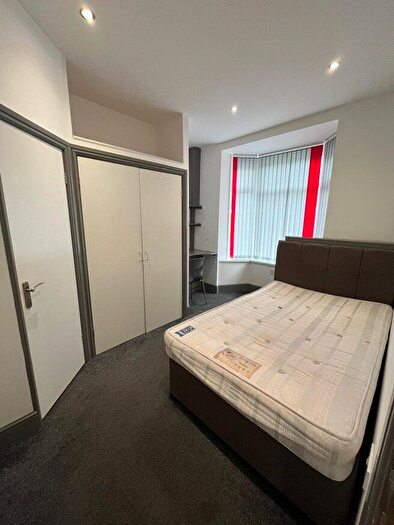 5 Bedroom Flat To Rent In Aynsley Road, ST4