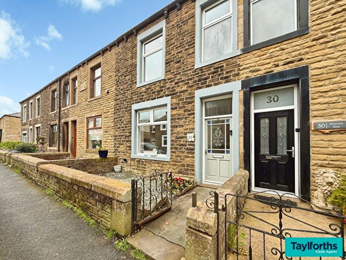 3 Bedroom Terraced House For Sale In Red Lion Street, Earby, BB18
