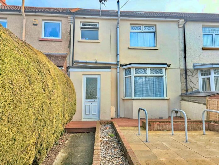 1 Bedroom House To Rent In Western Terrace, Portsmouth, PO2