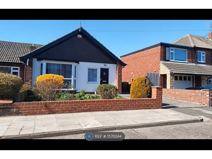 2 Bedroom Bungalow To Rent In Beach Croft Avenue, North Shields, NE30