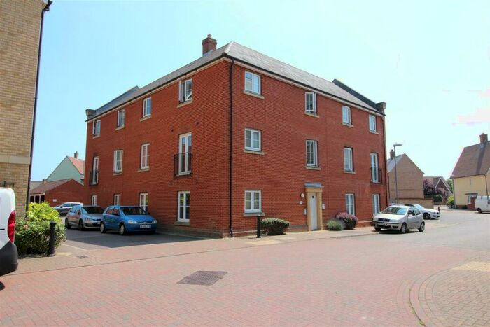 1 Bedroom Apartment To Rent In Mortimer Gardens, Colchester, CO4