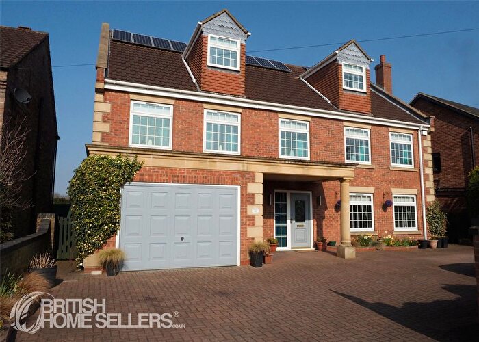 5 Bedroom Detached House For Sale In Ferry Road East, Barrow-Upon-Humber, Lincolnshire, DN19