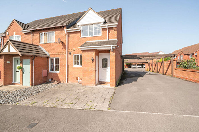 2 Bedroom Terraced House For Sale In Greensand Close, Ash Brake, Swindon, SN25