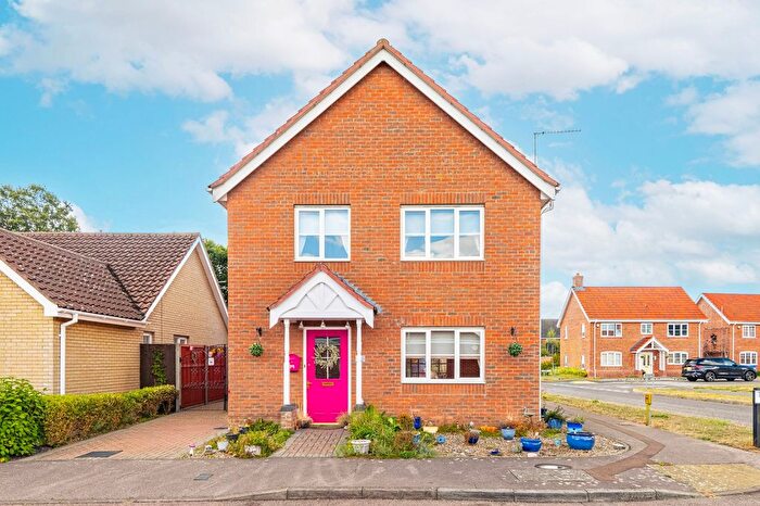 4 Bedroom Detached House For Sale In The Leas, Lowestoft, NR32