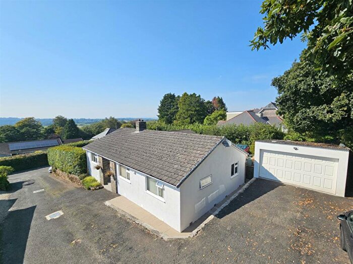 3 Bedroom Bungalow For Sale In Burrator Road, Dousland, Yelverton, PL20