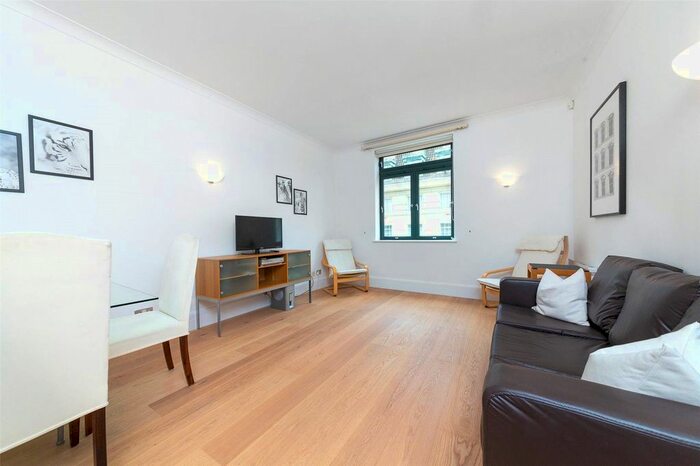 1 Bedroom Flat To Rent In East Block, County Hall, Forum Magnum Square, London, SE1